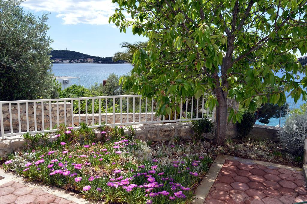 Mimoza Villa Rogoznica  Oda fotoğraf